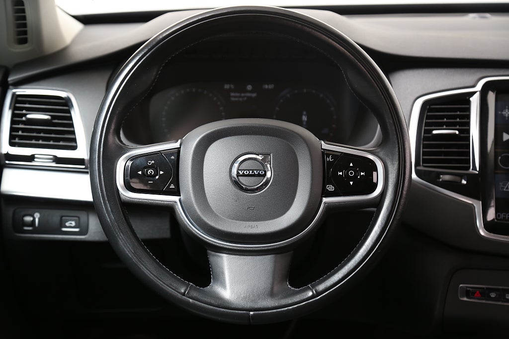 Volvo XC90 B5 Bensin 250hk Momentum AWD Aut Drag Leasbar 2022