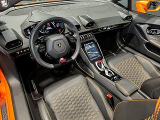 Cab Lamborghini Huracán 4 av 13