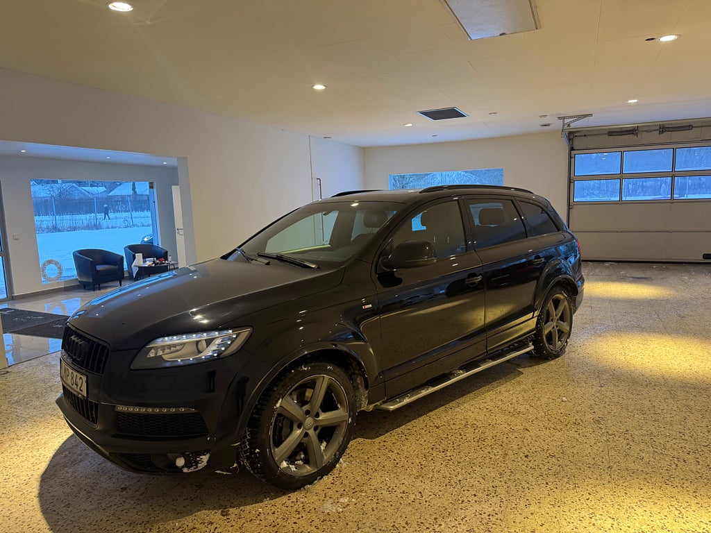 Audi Q7 3.0tdi quattro s-line 7sit panorama ny bes 