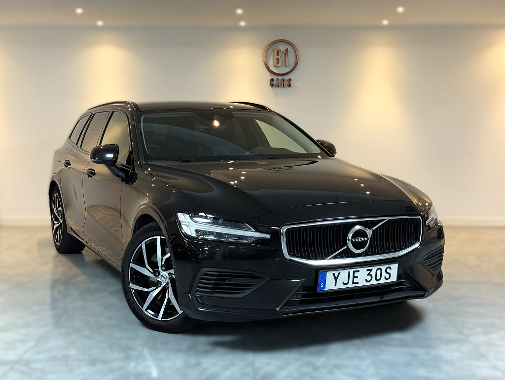 Volvo V60 T6 Twin Engine AWD Geartronic Momentum Advanced MOMS