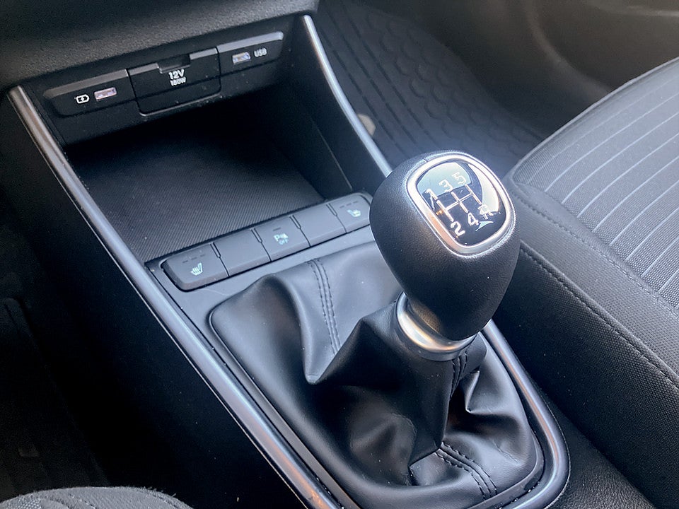 Bild på Hyundai i20 Essential 1.2 MPi 84hk B-KAMERA RATTVÄRME