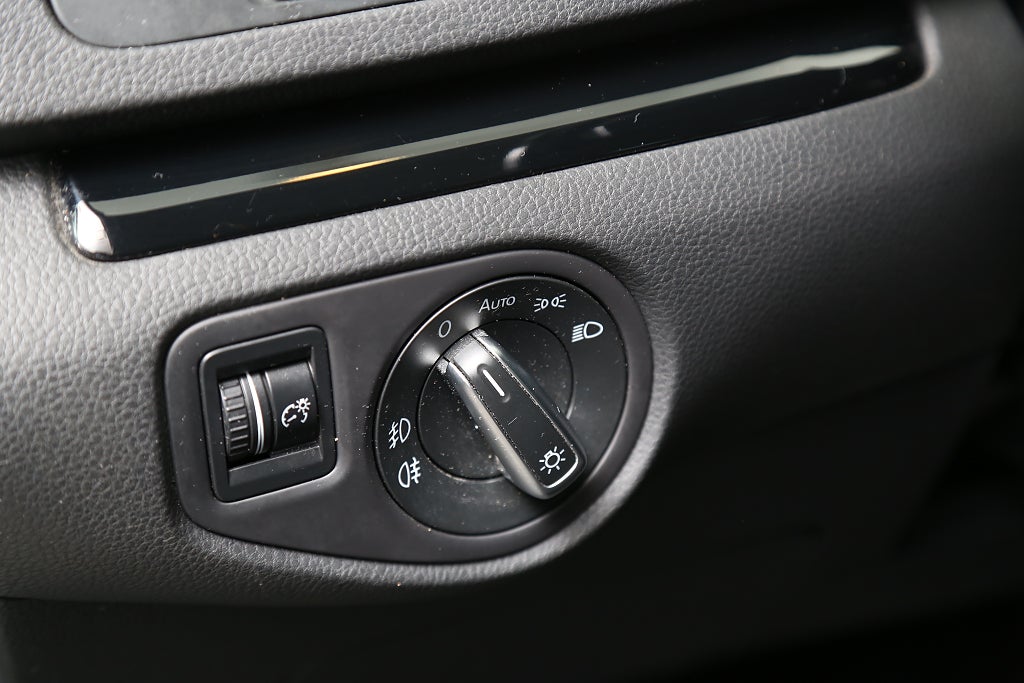 Volkswagen Sharan 2,0 TDI 184hk 4Motion GT DSG Värmare Drag 7-sits