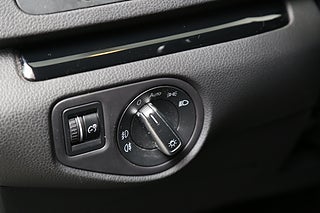 Minibuss Volkswagen Sharan 13 av 28