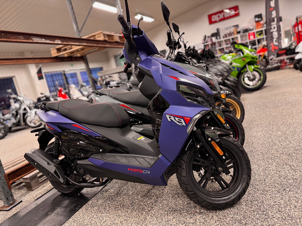 MOTO CR R9 PURE MATT BLÅ