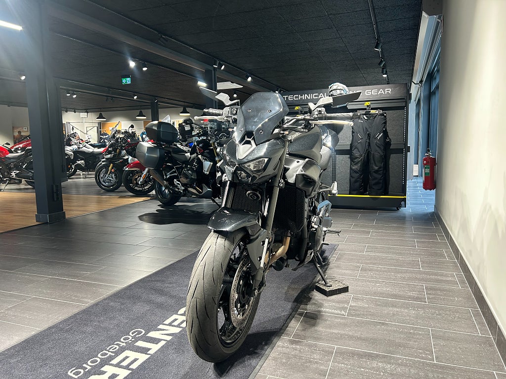 Kawasaki Z900 Performance/Helsystem/Stealth/Tail-tidy/757 mil