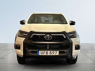 Toyota Hilux Dubbelhytt 2.8 4WD Invincible MOMS/MoK/Skinn/Kamera/SoV