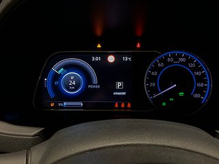 Halvkombi Nissan Leaf 17 av 20