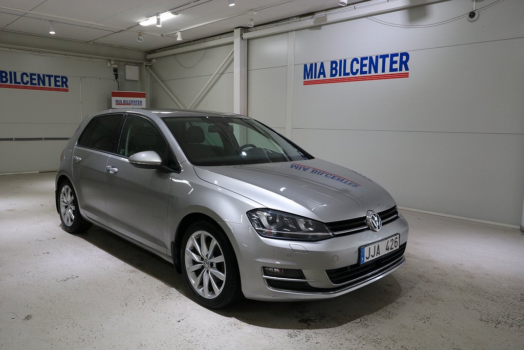 Volkswagen Golf 2.0TDI 150HK Highline NyKamrem / LED / Skinn