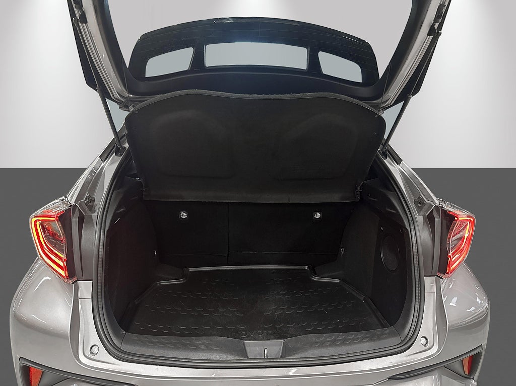 Toyota C-HR Hybrid CVT Style 122HK Drag – bild 15