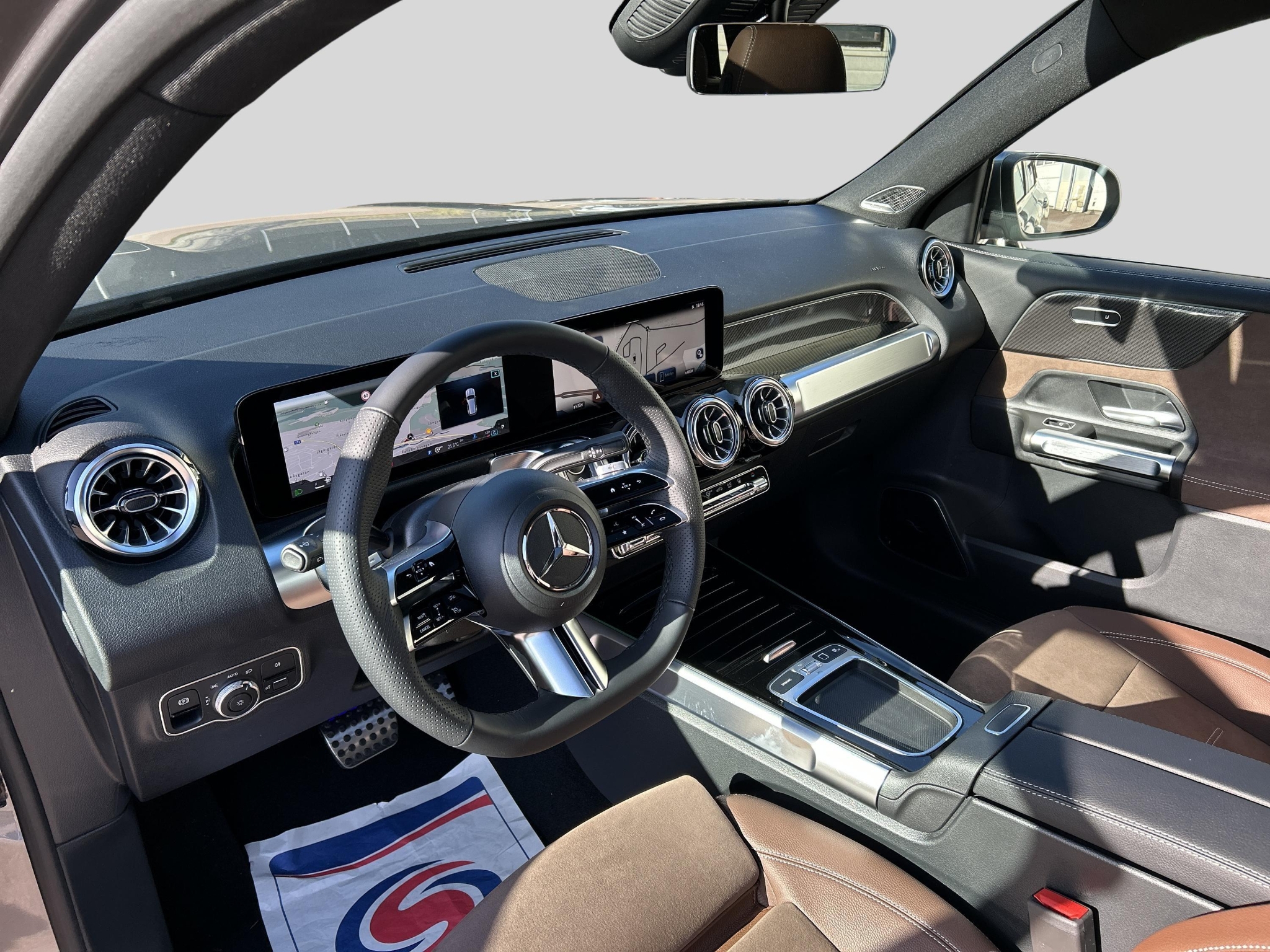 Mercedes-Benz GLB 220 d 4MATIC AMG Line 2026, kuva 7/10