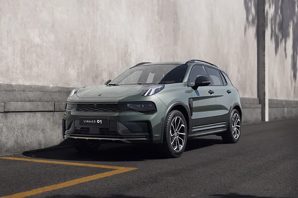 Lynk & Co 01 Core PHEV 2025, bild 4/17