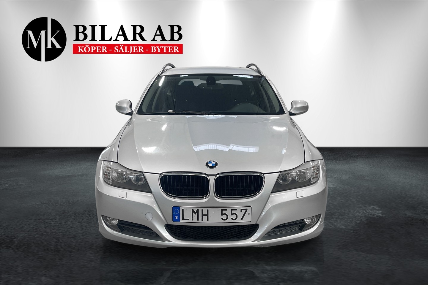 BMW 318 i Comfort Automat 2009, photo 2/35