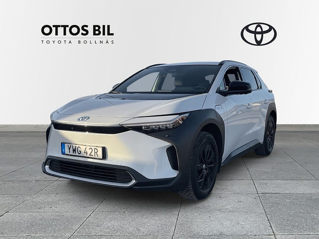 Toyota bZ4X 71.4 kWh AWD, 217hk - Executive / V-hjul, Drag
