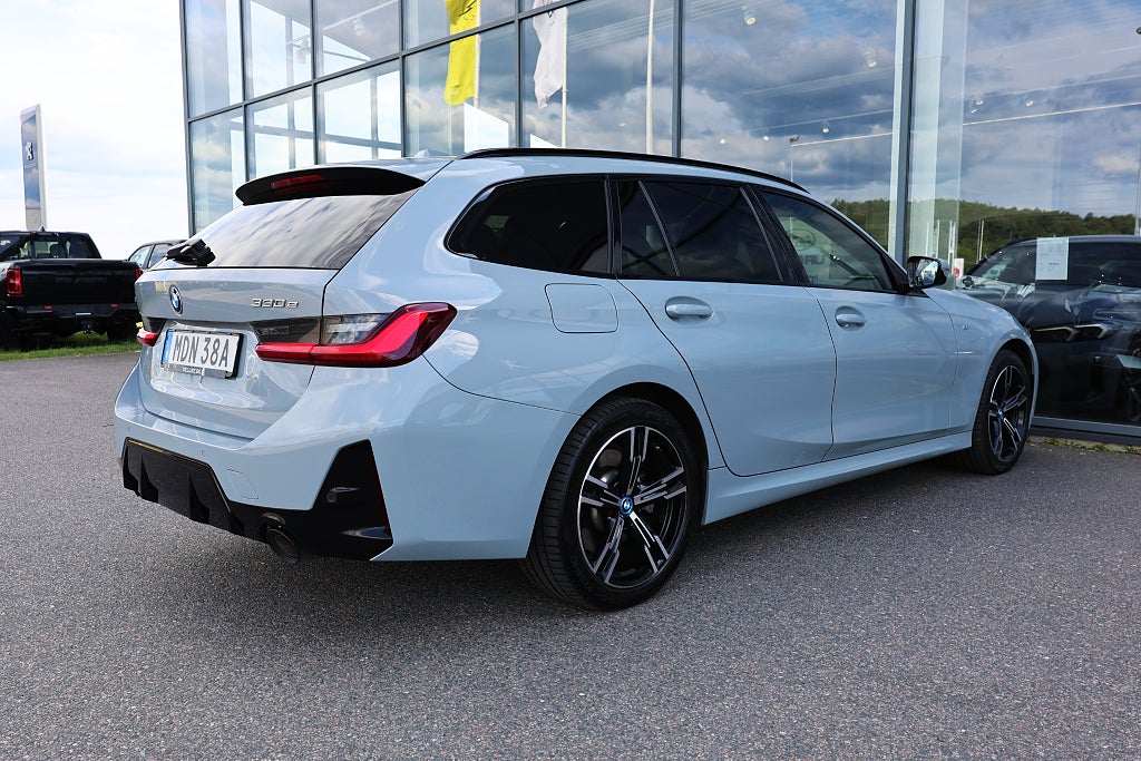 BMW 330e M-sport xDrive Touring Steptronic Drag
