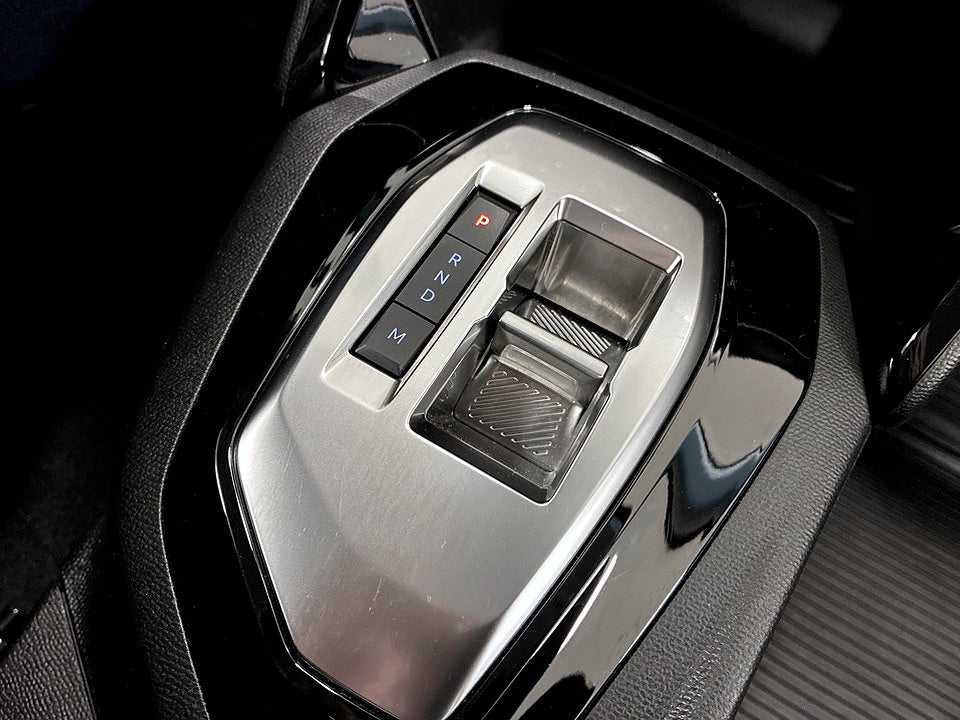Bild på Peugeot 208 Style Hybrid 100hk Aut CARPLAY BACKSENSORER