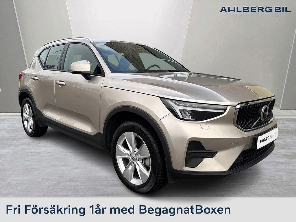 Volvo XC40 B4 FWD Bensin Core SE II, Förarstöd, Parkeringskamera Bak, Baklu