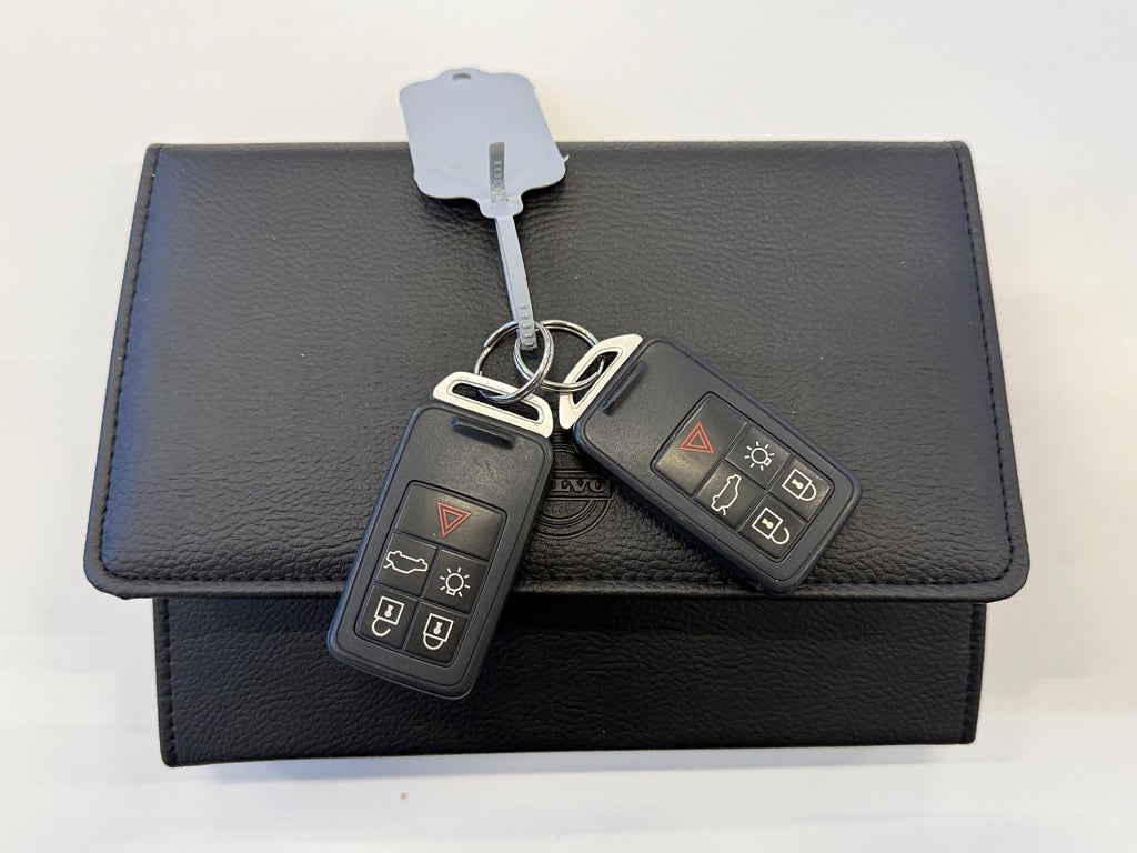 Volvo V40 D2 Momentum Gps Dragkrok V-Hjul Ny servad - miniatyr 27