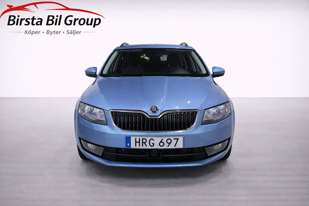 Skoda Octavia Kombi 1.6 TDI 4x4 En Ägare  Euro 6 Drag 