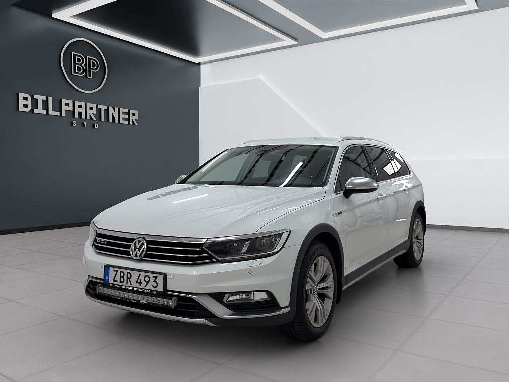 Volkswagen Passat Alltrack 2.0 TDI DPF SCR 4Motion Alltrack/Skinn/Drag/S+V-Hjul