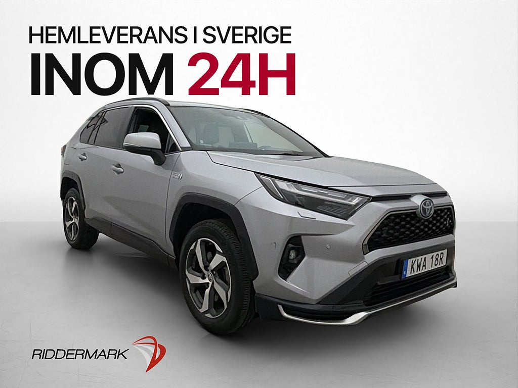 Toyota RAV4 Plug-in AWD X-Edition Cockpit Kamera Drag Moms