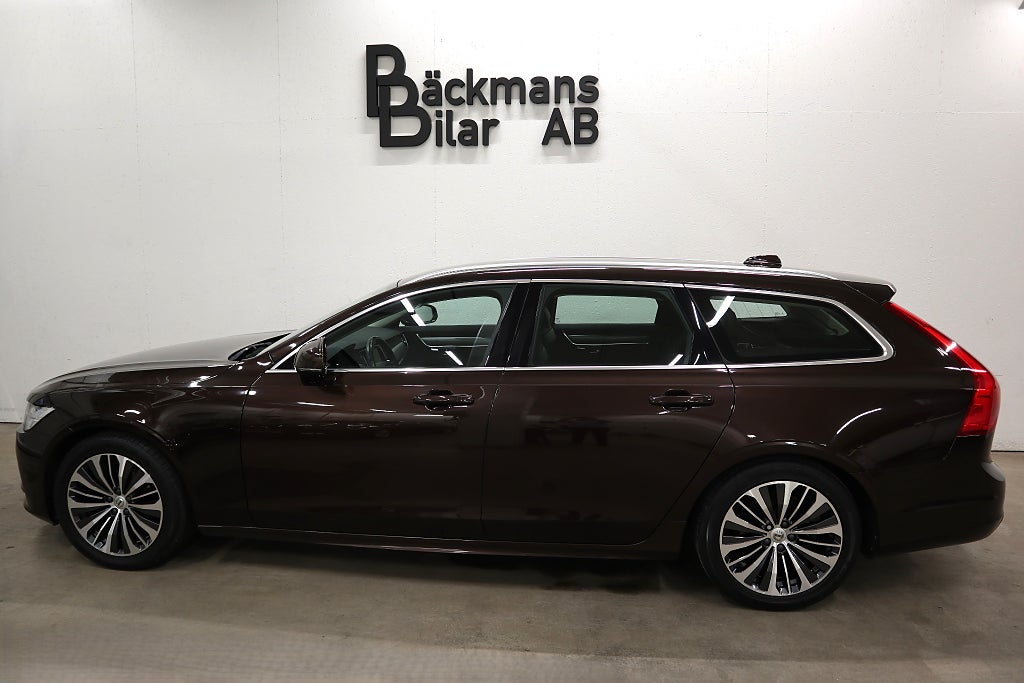 Volvo V90 D4 AWD Momentum Aut, Nav, Drag, Skinn, 360 Kamera, HUD