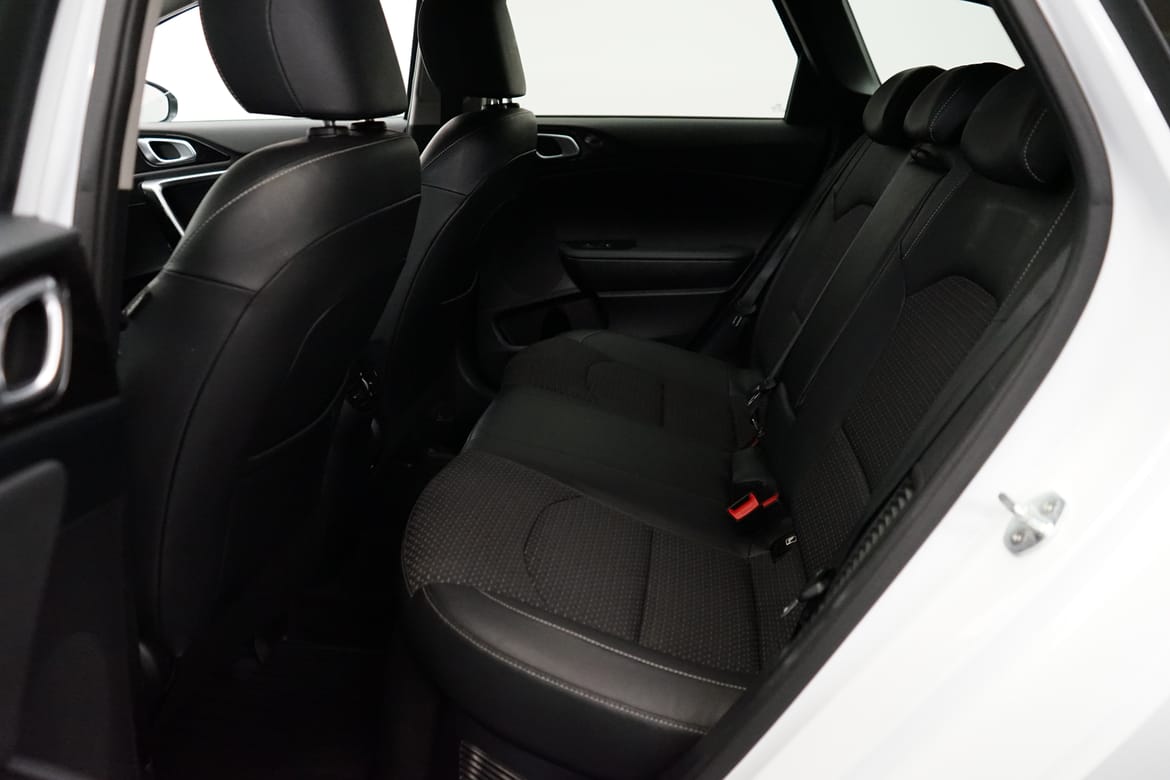 Kia Ceed Plug-in Hybrid 2021, kuva 7/48