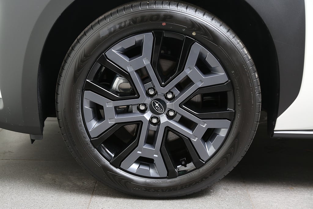 Subaru E-Outback 74.7 kWh AWD Touring + 485km & 380HK 2026