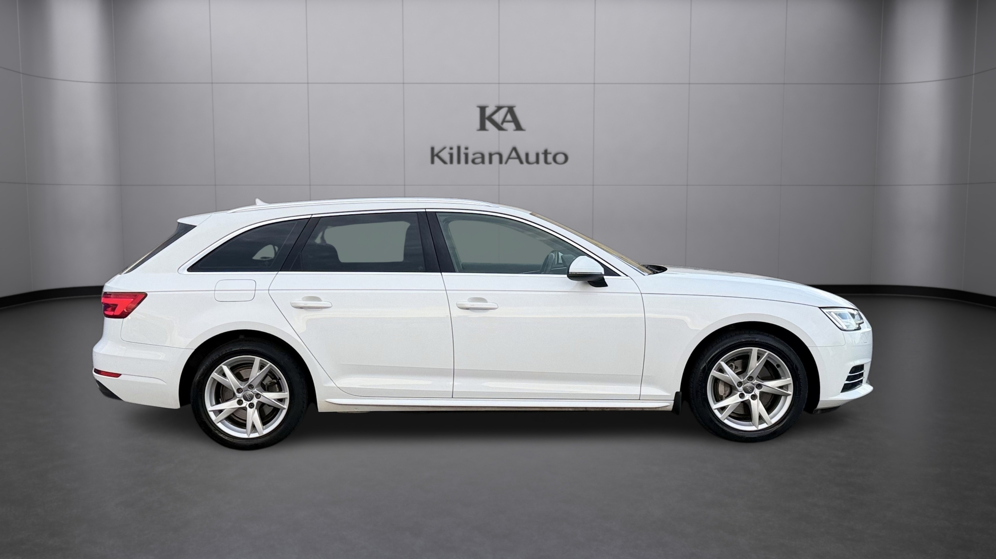 Audi A4 2017, kuva 3/58