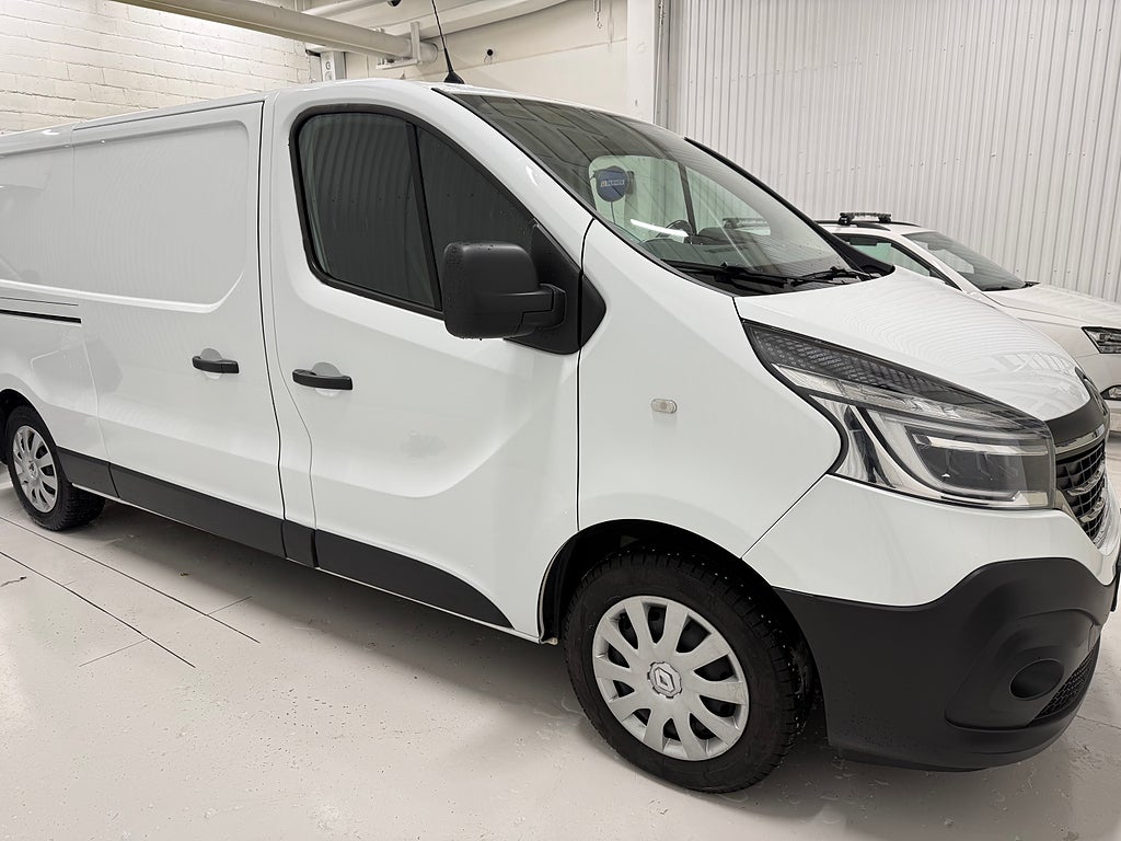 Renault trafic Skåpbil 3.0t 2.0 dCi EDC Euro 6