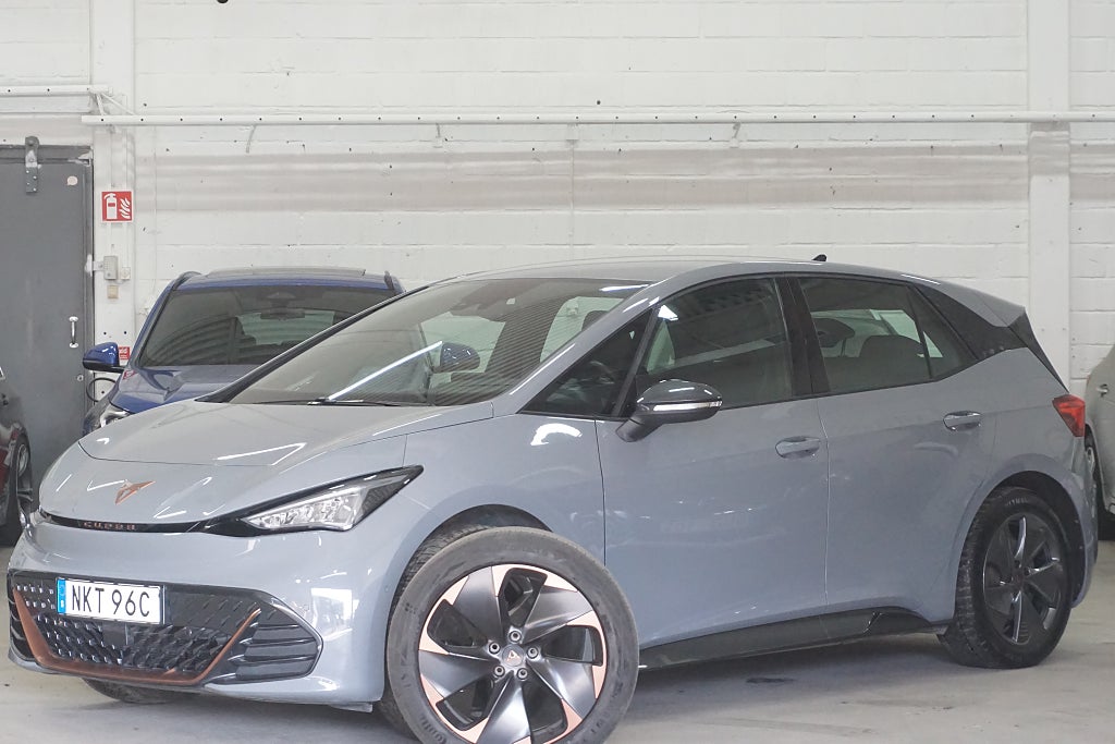 Cupra Born 58 Pilot M Backkamera Adaptiv farthållare