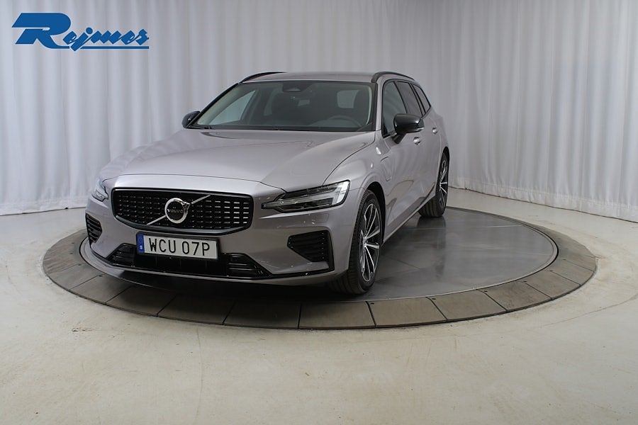 Volvo V60 T6 Plus Dark Nordic Edition