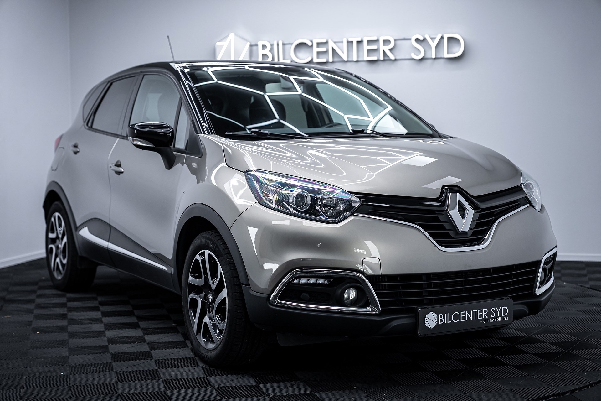 Renault Captur 0.9 TCe 2015, bild 6/10