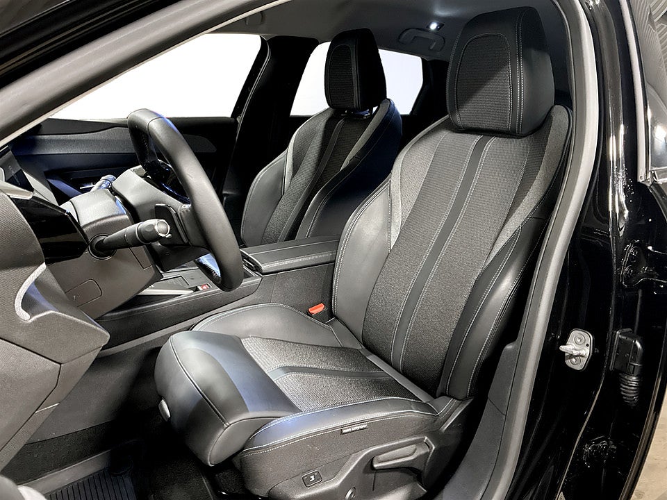 Bild på Peugeot 308 sw Allure Hybrid 145hk Aut B-KAMERA CARPLAY