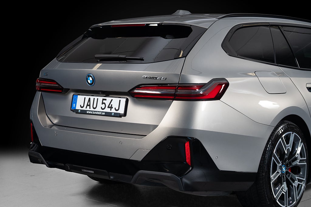 BMW i5 2025 - miniatyr 6