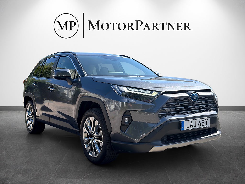 Toyota RAV4 Hybrid AWD Executive Premium 360 Kamera Drag Skinn GPS 