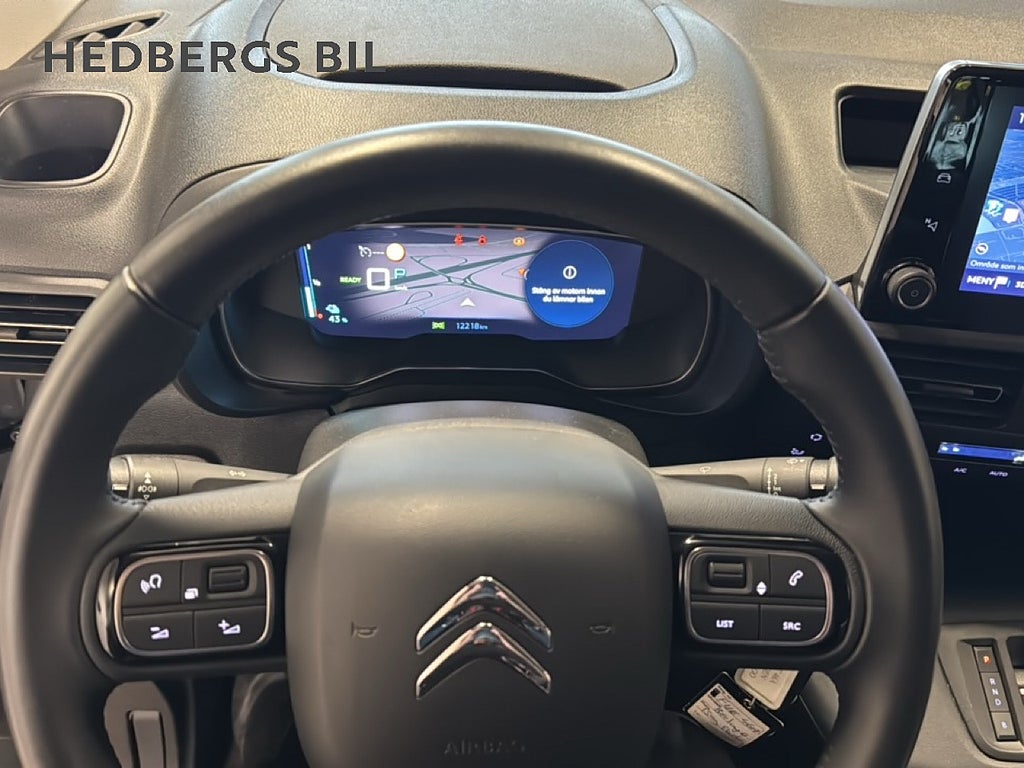 Citroën e-Berlingo 136hk Shine 5 sits 50kwh thumbnail