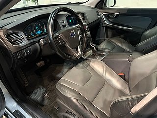 Volvo V60 D5 AWD Geartronic Summum Drag Dvärm VoC Skinn SoV