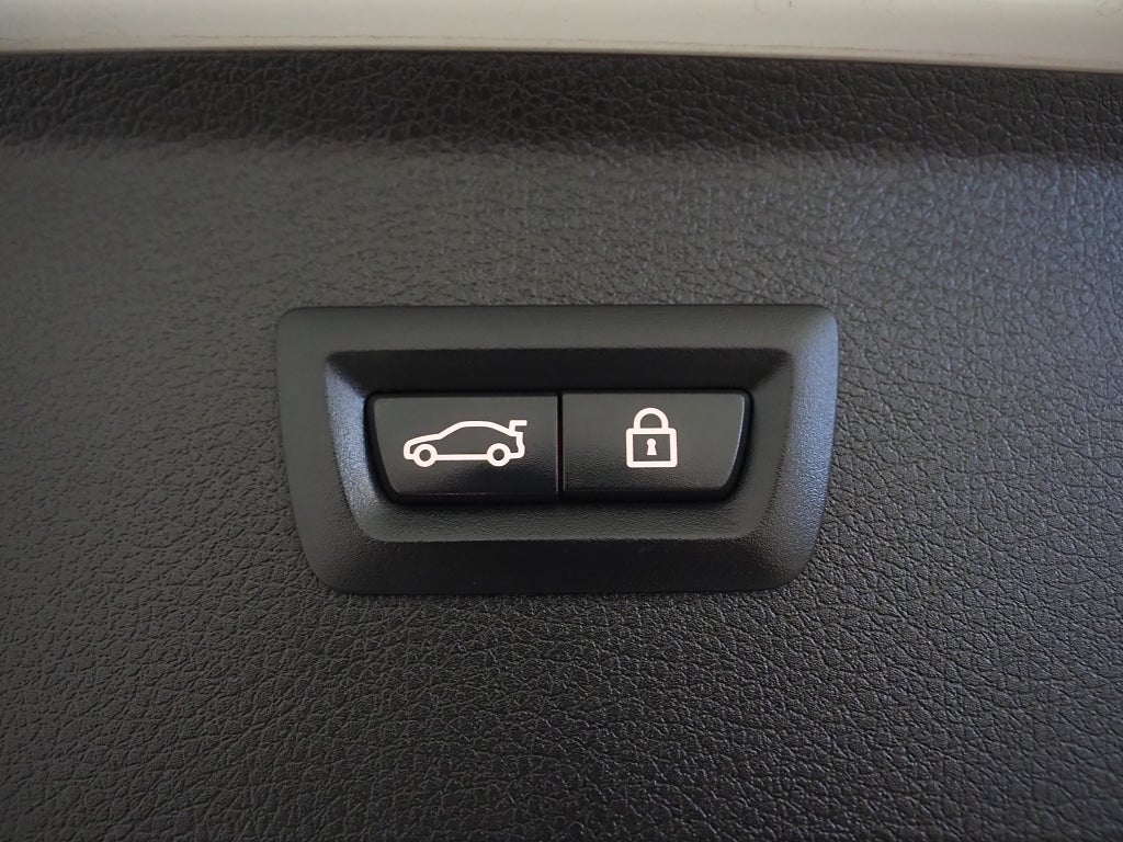 BMW 218 d 150hk Active Tourer  Sport line | Backkamera | Navi |