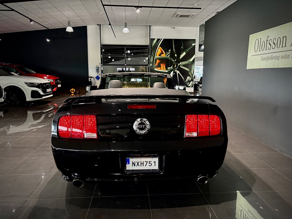 Ford Mustang GT V8 Convertible OBS! 2800mil - bild 3