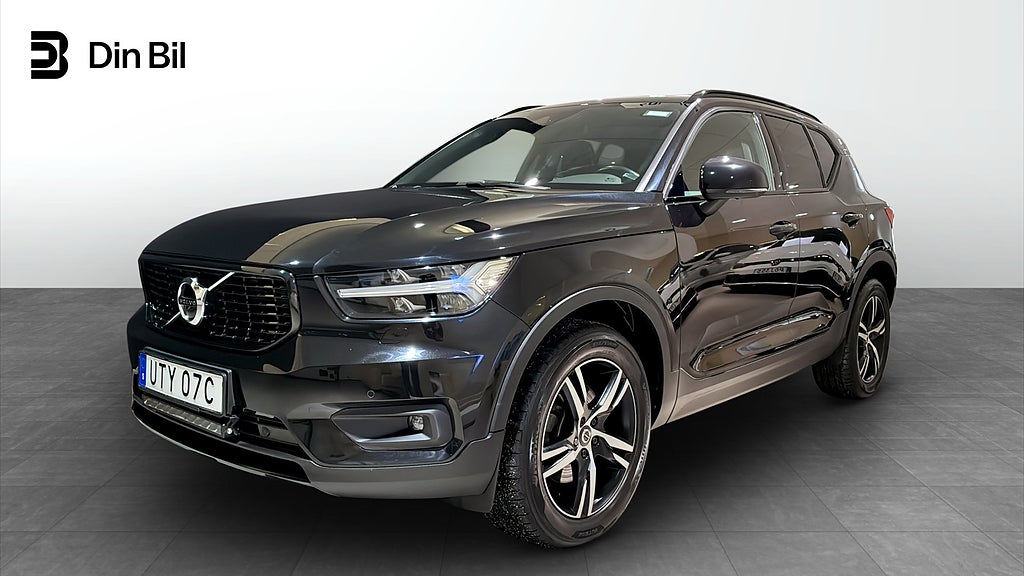 Volvo XC40 D4 AWD R-DESIGN 190HK 2020 Pano/Elstol/HK ljud/Dra