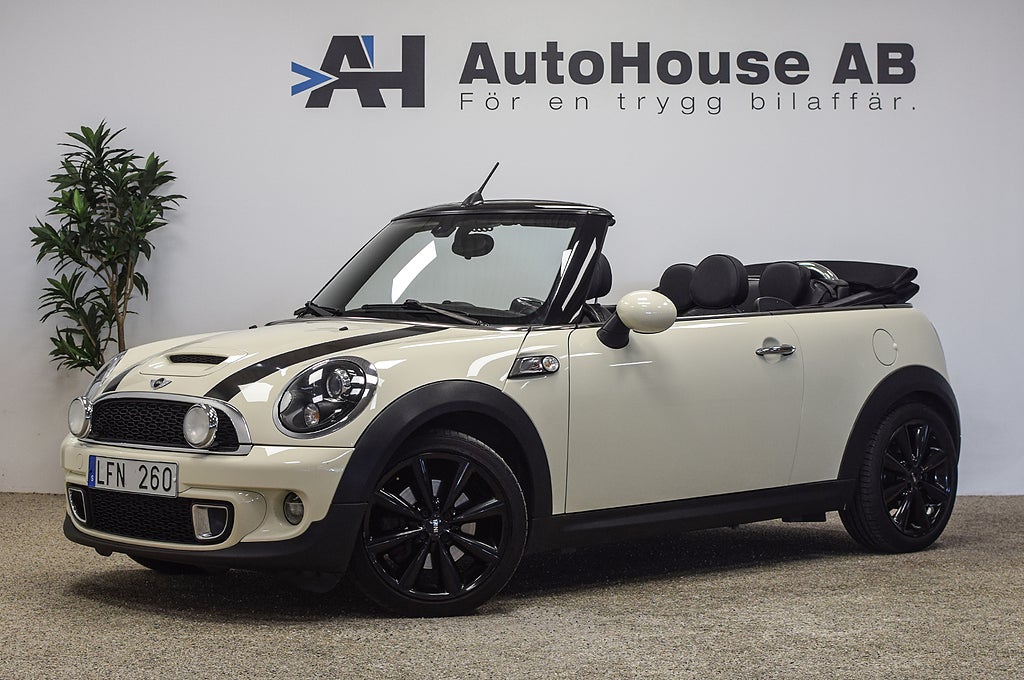 MINI Cooper S Cabrio 184HK Chili Harman Kardon Xenon