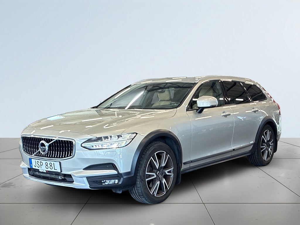 Volvo V90 Cross Country D4 AWD Geartronic Inscription Pro S&V-hjul/Drag/360/Nav