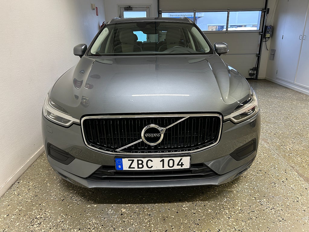 Volvo XC60 2018 - miniatyr 4