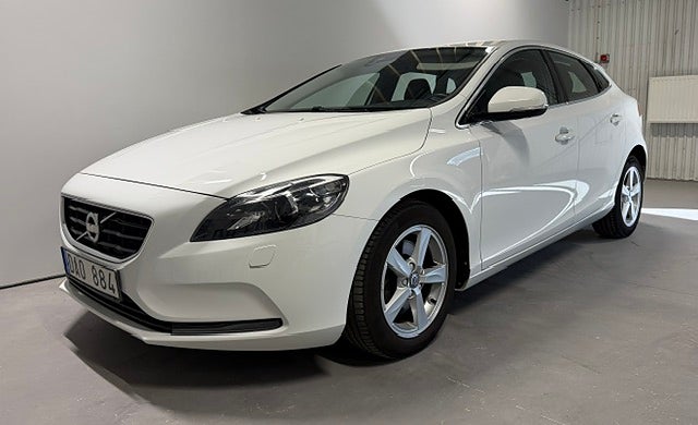 Volvo V40 T2 Momentum Business Edition Euro 5