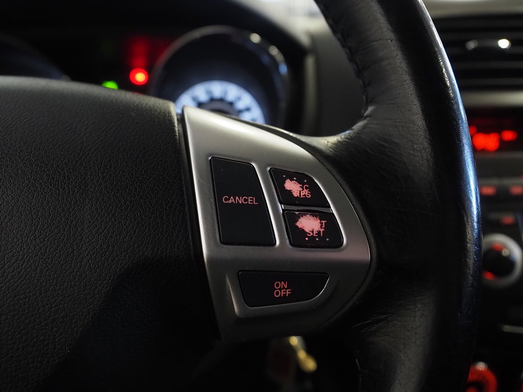 Mitsubishi ASX 1.6 MIVEC ClearTec AS&G 117hk Motorvärmare 1 Ägare 2012