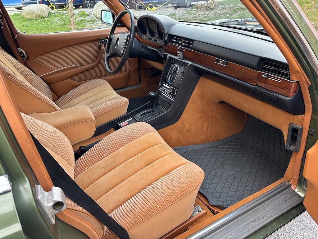 Mercedes-Benz 280 1977 - miniatyr 9