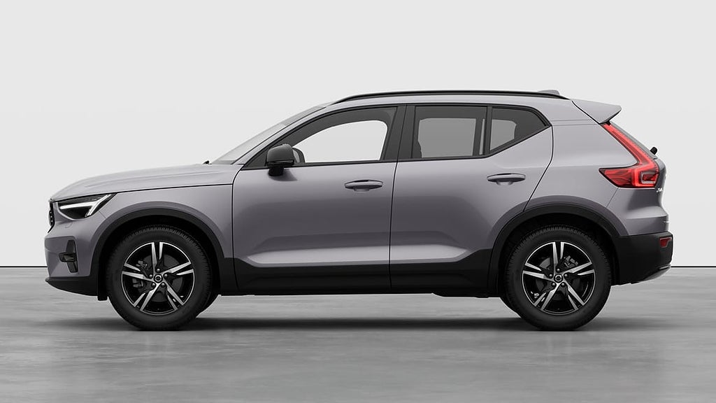 Volvo XC40 B3 FWD Bensin Plus Dark Omgående leverans