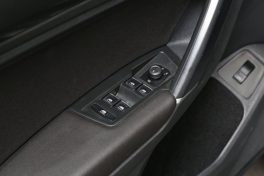 Volkswagen Tiguan 2,0 TDI 190hk 4Motion GT DSG Executivepkt Värmare Drag