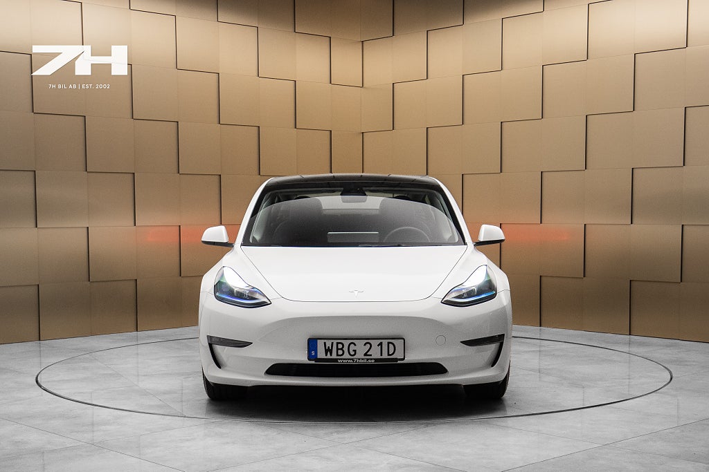 Tesla Model 3 Long Range AWD / Drag / Pano / Autopilot