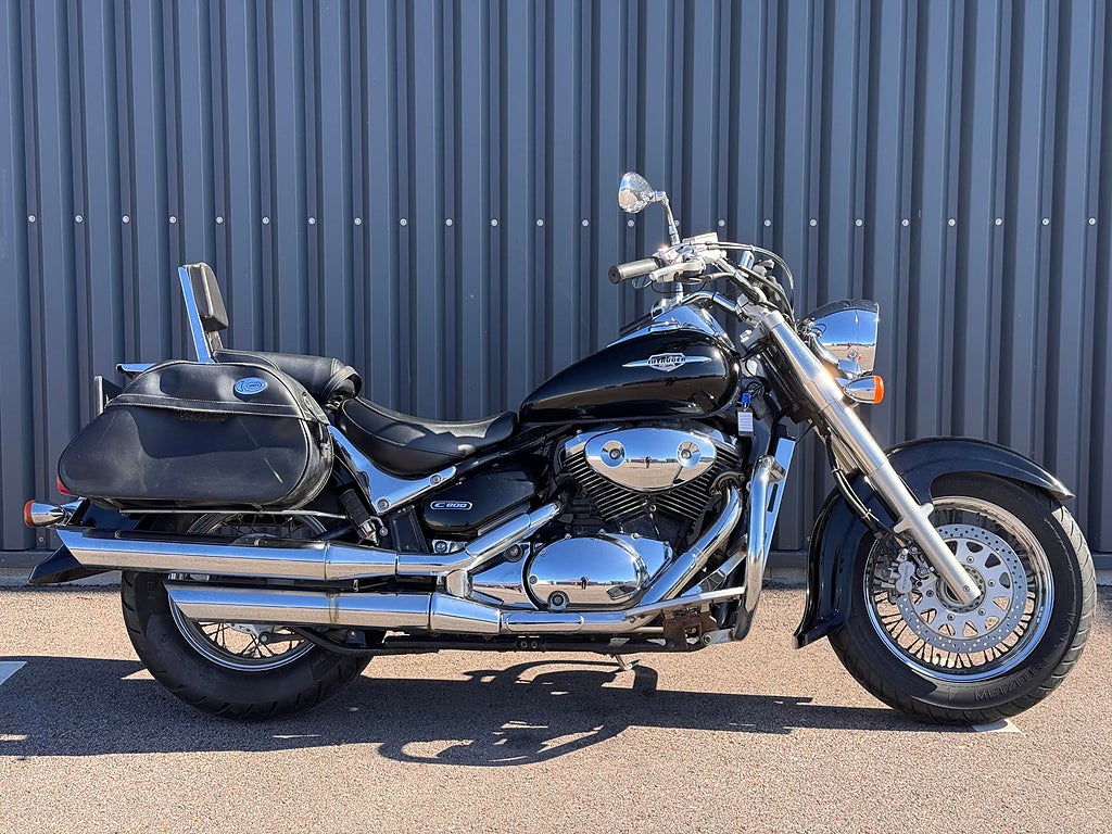 Suzuki Cycles VL800 Volusia 